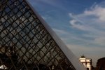 La célèbre pyramide du Louvre